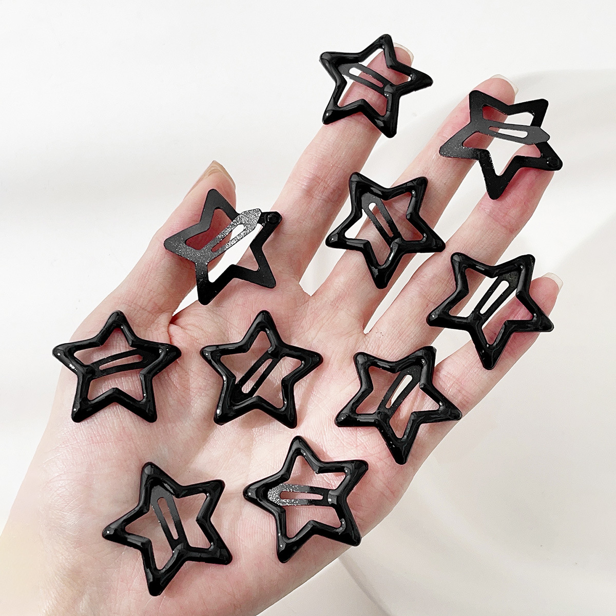 Y2K Girls Black and Grey Star  – Bobby Pin Bulk recenzja i cena